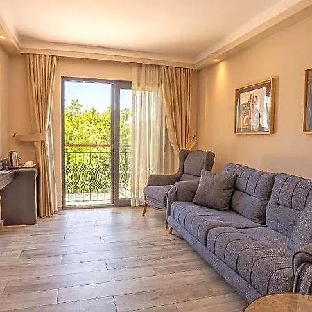 Hotel Resa Gocek 3*